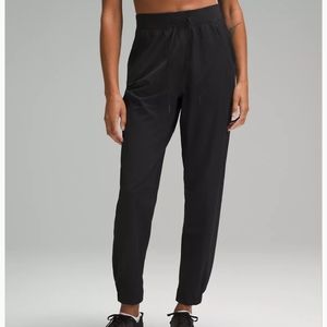 NWT Lululemon License to Train pants. Black. Size 10.